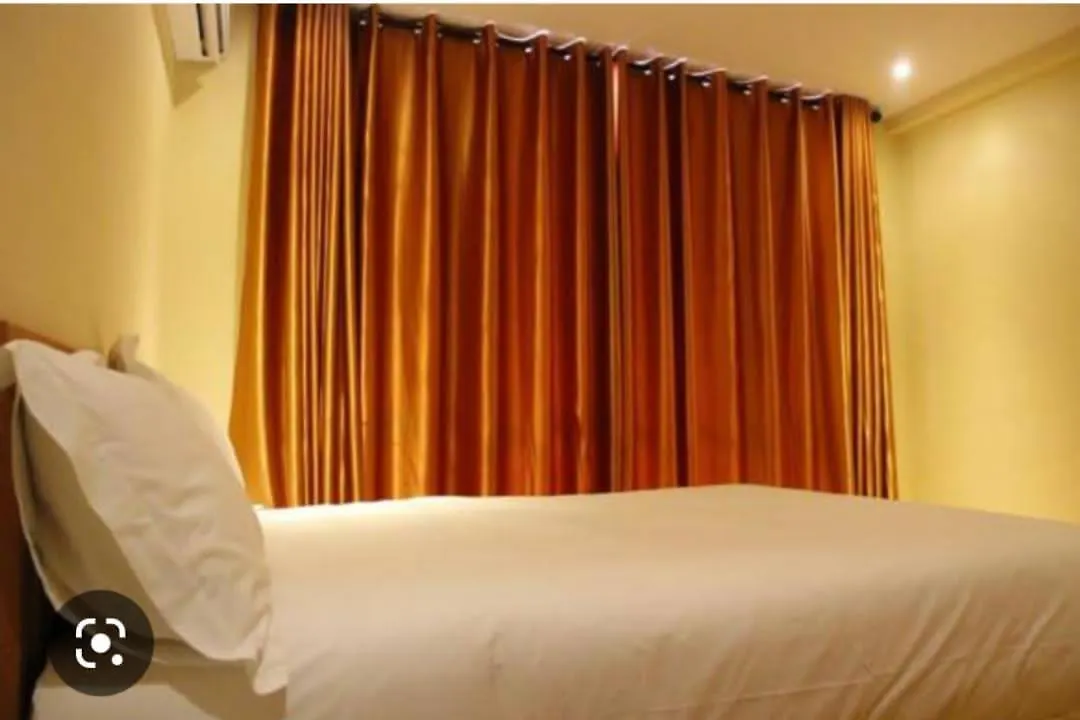 Acacia Mall Kampala Suites 0*,  Uganda